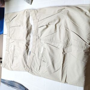 2 matching pair of men's Cremieux dress shorts